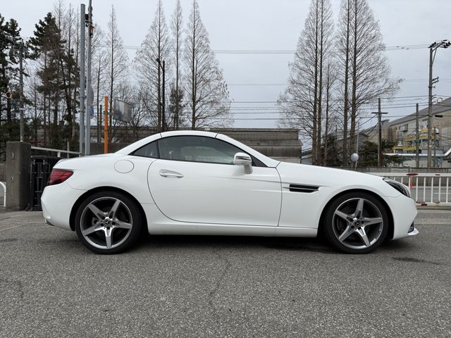 MERCEDES BENZ SLC CL 2017 Image 31