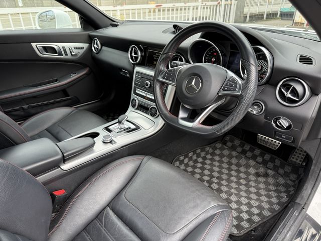 MERCEDES BENZ SLC CL 2017 Image 31