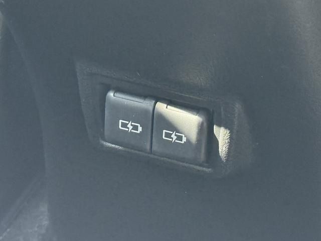 TOYOTA LEXUS UX250H 2021 Image 31