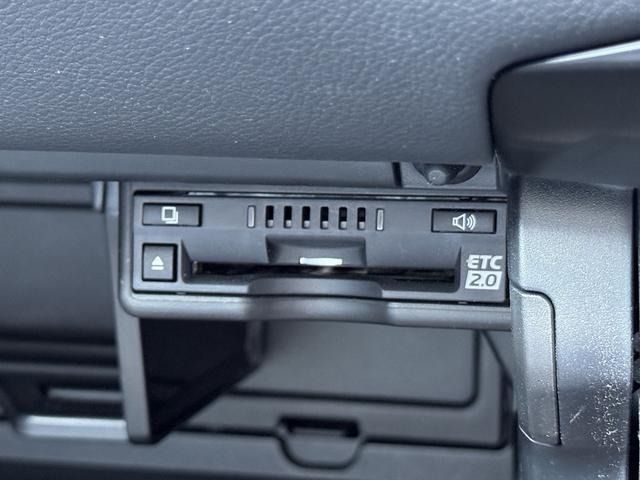 TOYOTA LEXUS UX250H 2021 Image 31