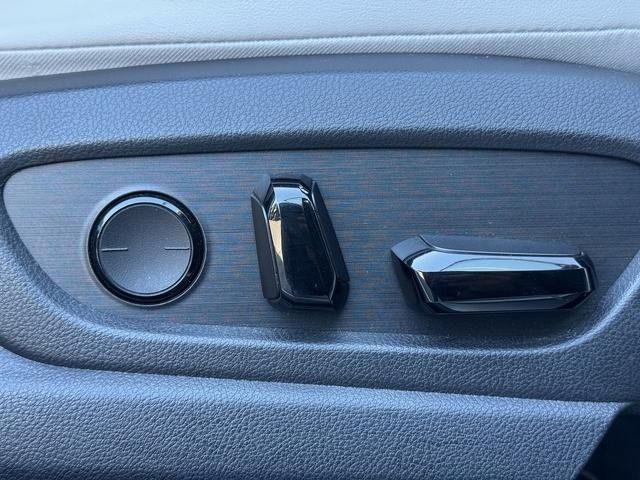 TOYOTA LEXUS UX250H 2021 Image 31