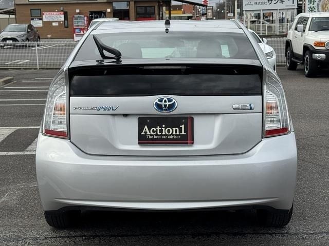 TOYOTA PRIUS PHV 2012 Image 31