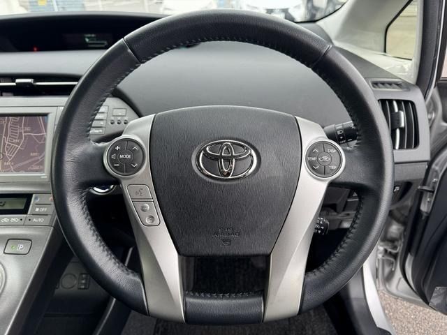 TOYOTA PRIUS PHV 2012 Image 31