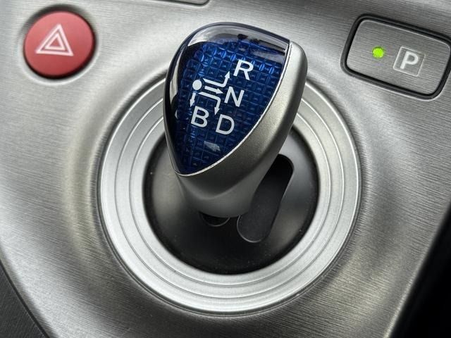 TOYOTA PRIUS PHV 2012 Image 31