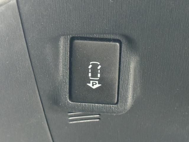 TOYOTA PRIUS PHV 2012 Image 31