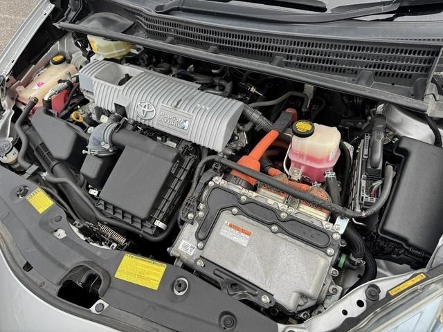 TOYOTA PRIUS PHV 2012 Image 31