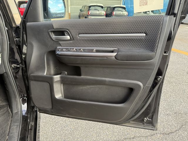 HONDA STEPWAGON SPADA 2015 Image 31