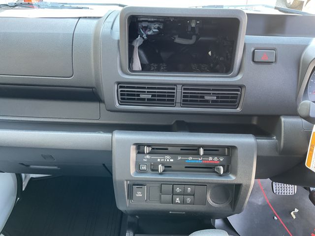 DAIHATSU HIJET TRUCK 2026 Image 31