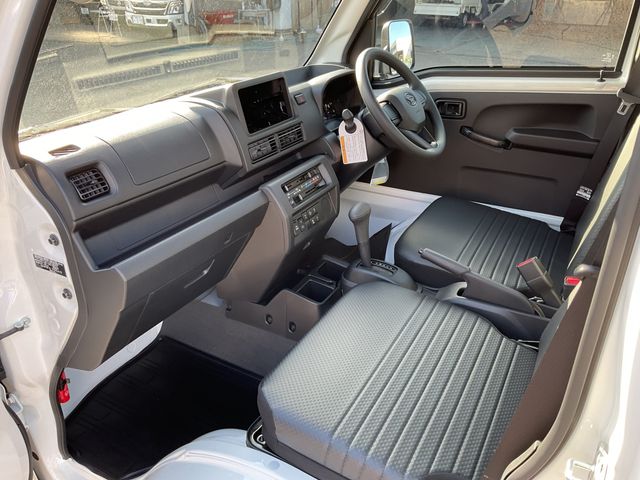 DAIHATSU HIJET TRUCK 2026 Image 31