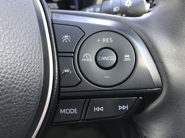 TOYOTA COROLLA CROSS HYBRID 2024 Image 31