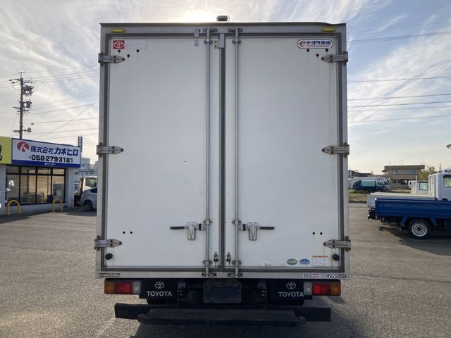 TOYOTA DYNA 2018 Image 31