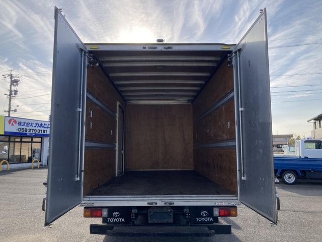 TOYOTA DYNA 2018 Image 31