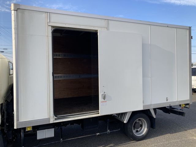 TOYOTA DYNA 2018 Image 31