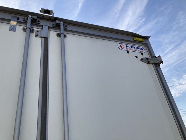 TOYOTA DYNA 2018 Image 31