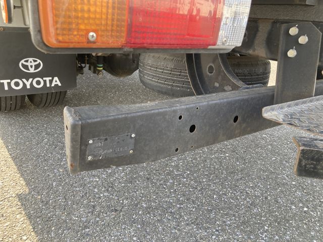 TOYOTA DYNA 2018 Image 31