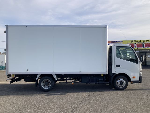 TOYOTA DYNA 2018 Image 31