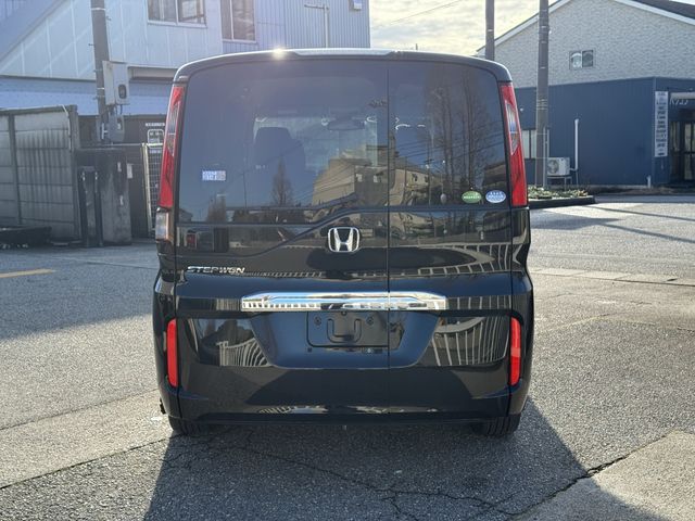 HONDA STEPWAGON 2017 Image 31