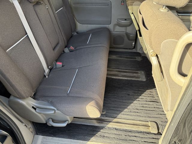 HONDA STEPWAGON 2017 Image 31