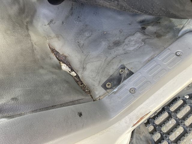 HINO DUTRO 2015 Image 31