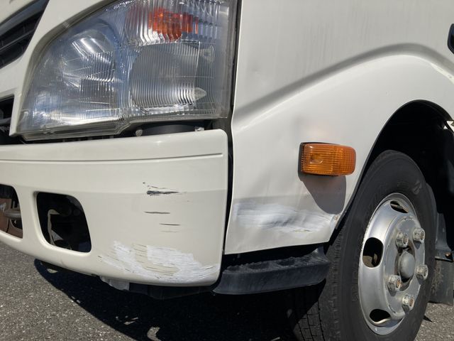 HINO DUTRO 2015 Image 31