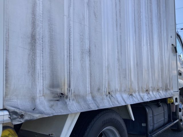 HINO DUTRO 2015 Image 31