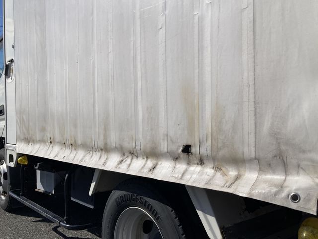 HINO DUTRO 2015 Image 31