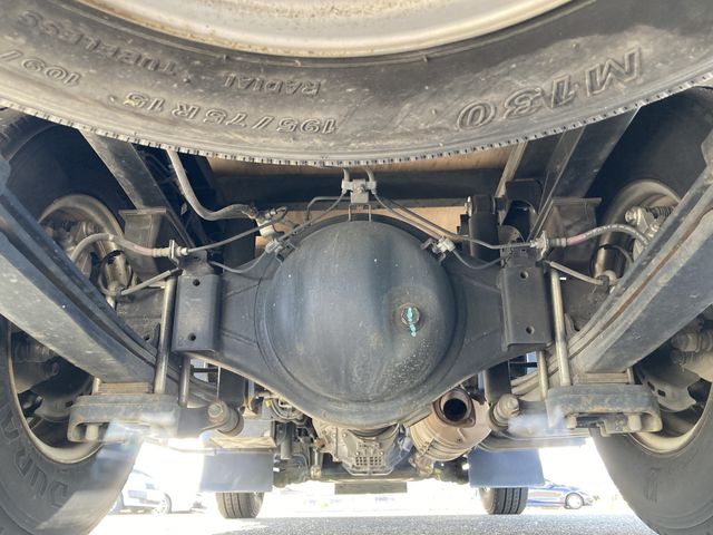 HINO DUTRO 2015 Image 31