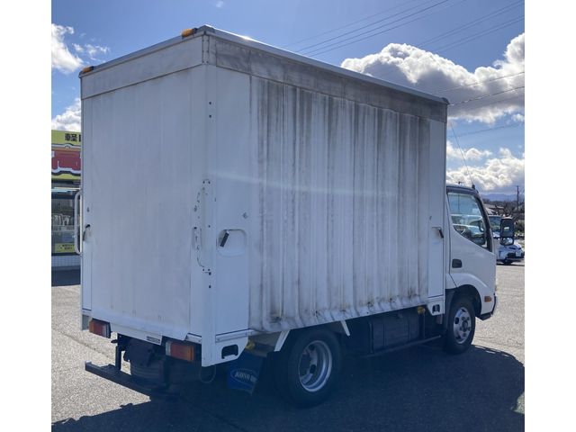 HINO DUTRO 2015 Image 31