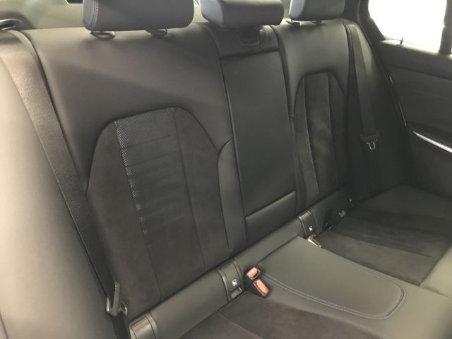 BMW 3SERIES SEDAN 2024 Image 31