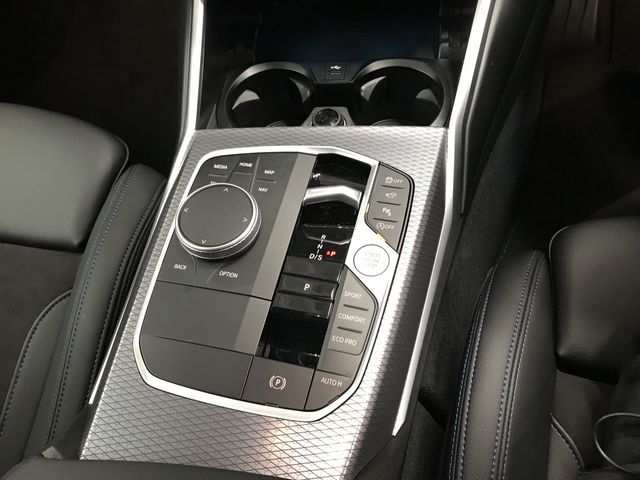 BMW 3SERIES SEDAN 2024 Image 31