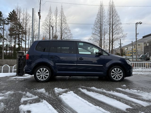 VOLKSWAGEN GOLF TOUR 2011 Image 31