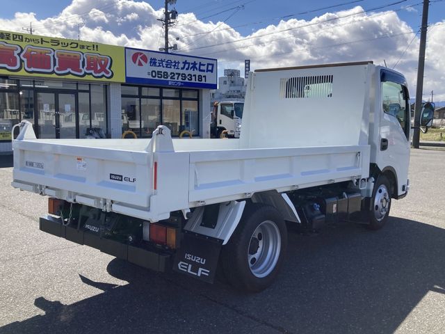 ISUZU ELF 2024 Image 31