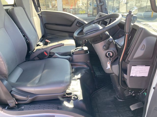 ISUZU ELF 2024 Image 31