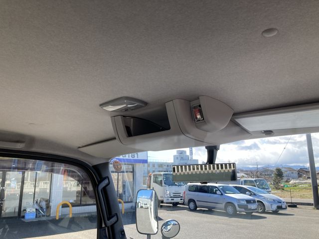 ISUZU ELF 2024 Image 31