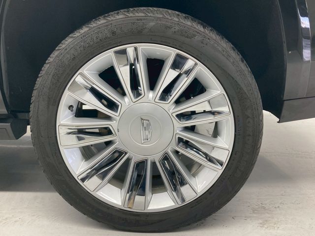 CADILLAC ESCALADE 2018 Image 31