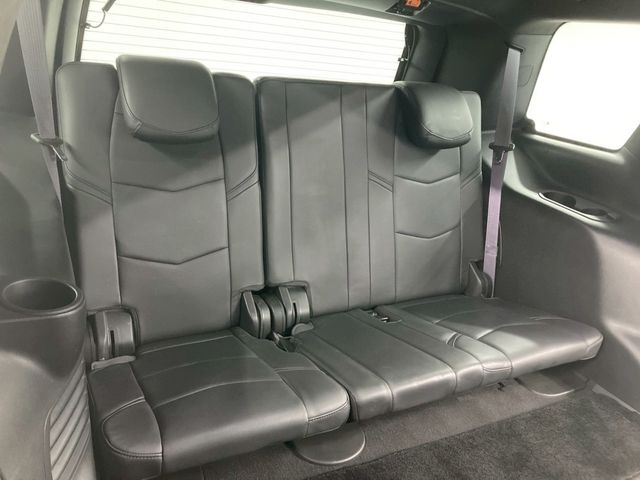 CADILLAC ESCALADE 2018 Image 31