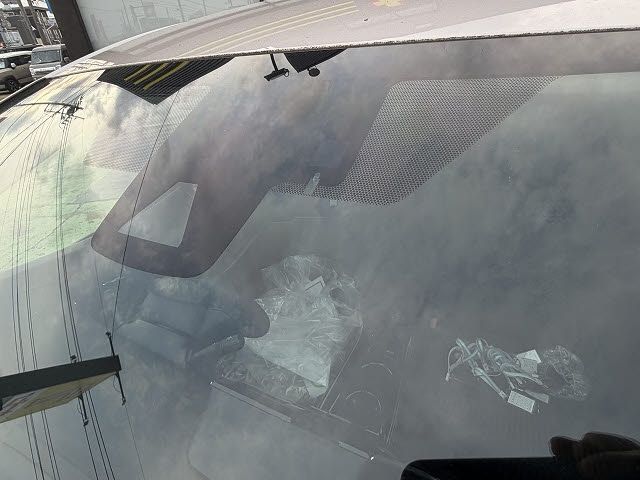 TOYOTA PRIUS 2018 Image 31