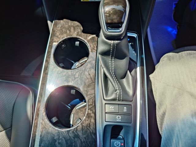 TOYOTA CROWN SEDAN HYBRID 2019 Image 31