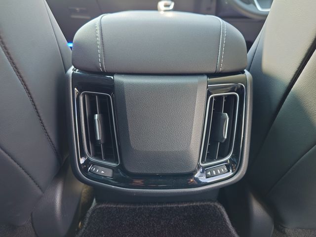 TOYOTA CROWN SEDAN HYBRID 2019 Image 31