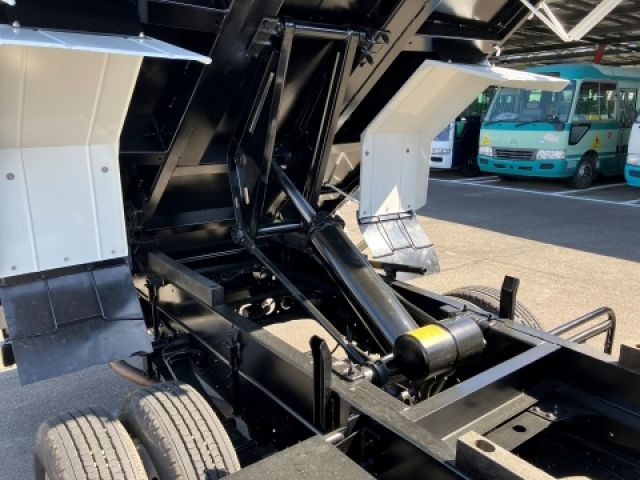 ISUZU ELF 2016 Image 31