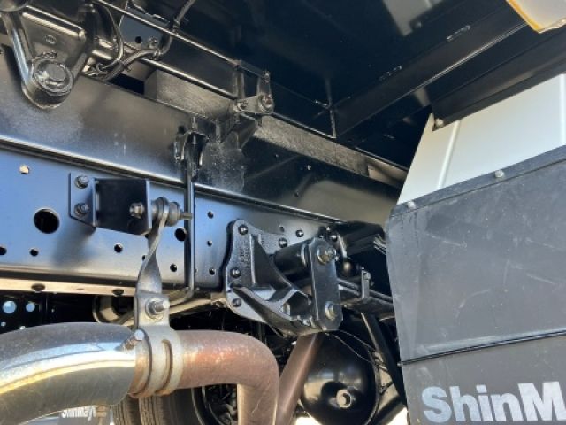 ISUZU ELF 2016 Image 31