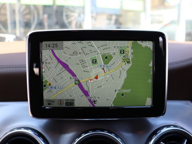 MERCEDES BENZ GLA CL 2015 Image 31