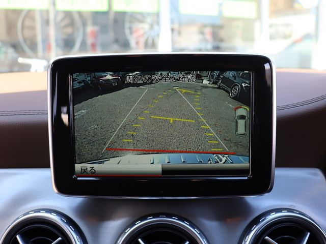 MERCEDES BENZ GLA CL 2015 Image 31