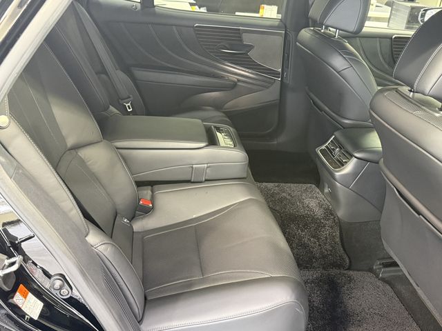 TOYOTA LEXUS LS500H 4WD 2018 Image 31