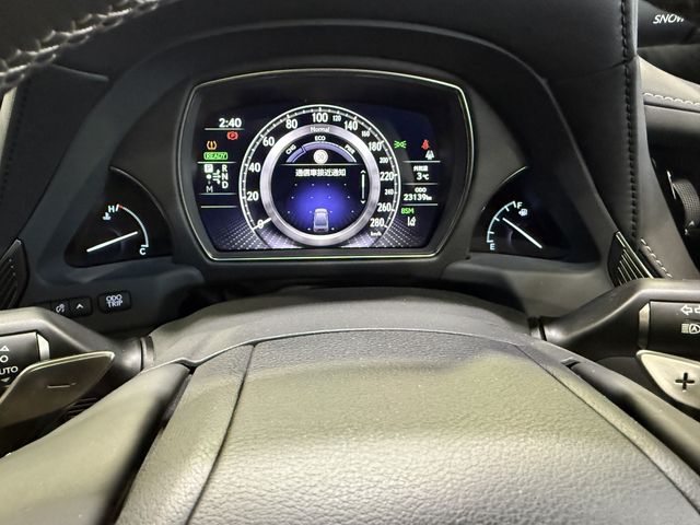 TOYOTA LEXUS LS500H 4WD 2018 Image 31