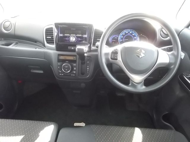 SUZUKI SPACIA CUSTOM 4WD 2016 Image 31