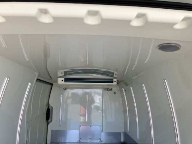 TOYOTA HIACE VAN 4WD 2025 Image 31