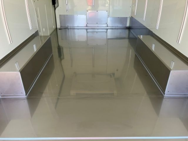 TOYOTA HIACE VAN 4WD 2025 Image 31