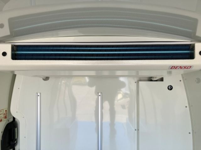 TOYOTA HIACE VAN 4WD 2025 Image 31