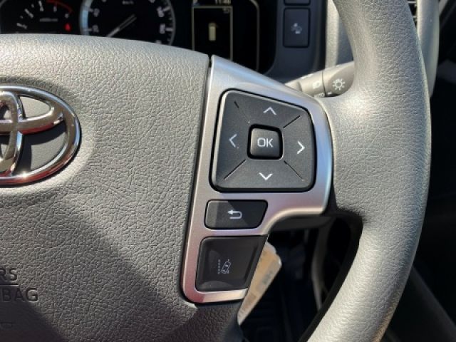 TOYOTA HIACE VAN 4WD 2025 Image 31